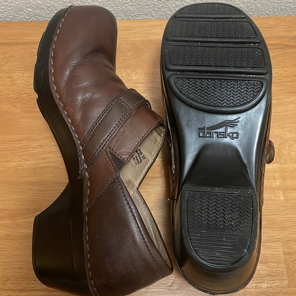 Dansko clogs size 37 - Picture 4 of 6